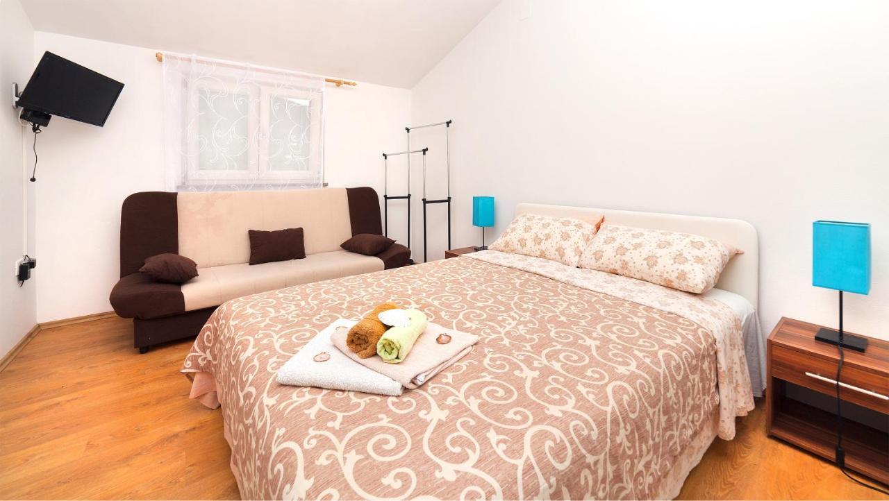 Apartments Barbara Brseč المظهر الخارجي الصورة